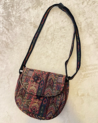 Carpet bags woven geometric - bags,