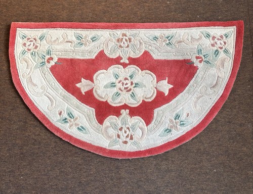 Red half moon - red,