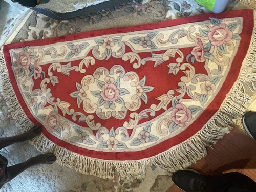 Brand new 100 rug - brand, 100%