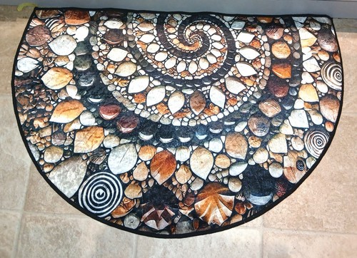 New lovely unusual half moon - unusual,